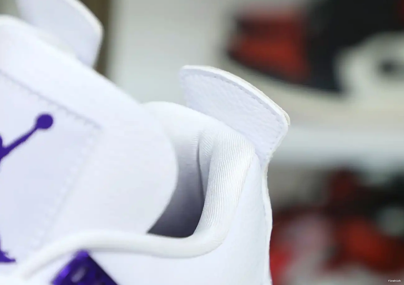 4 JORDAN METALLIC PURPLE AIR 0503